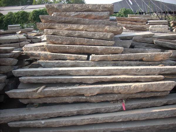 ANTIQUE STONE 3